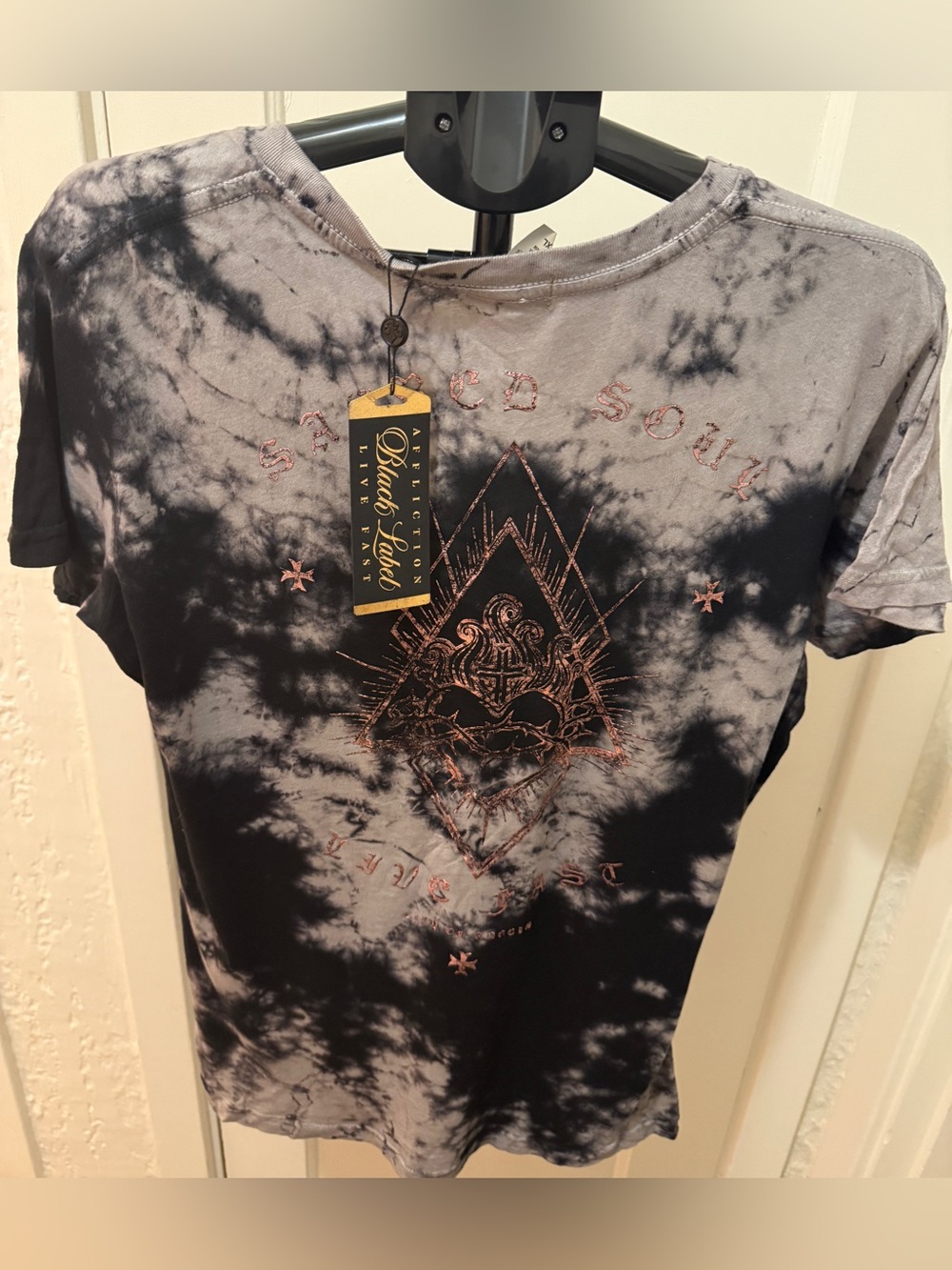 Affliction  black label Women's Black & Gray Tie-Dye Graphic Tee